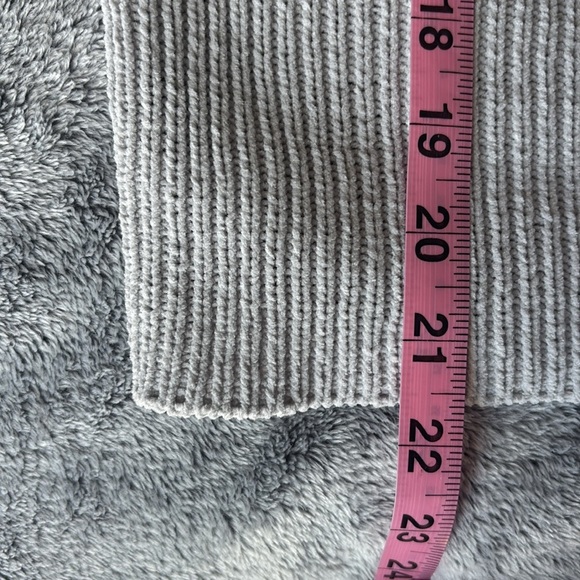 Sanctuary Chilly Out Chenille Sweater in Toasted Almond/ Heather Grey Medium NWT - Picture 7 of 8